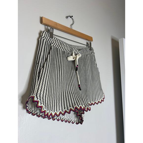 NEW Saylor Verna Crochet Knit Stripe Shorts Rickrack Trim Set Black Size: Large - Picture 9 of 11